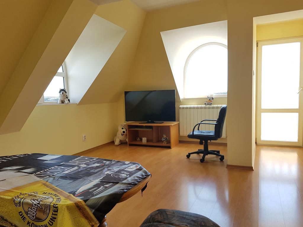 Trakata Villa Apartments Варна Экстерьер фото
