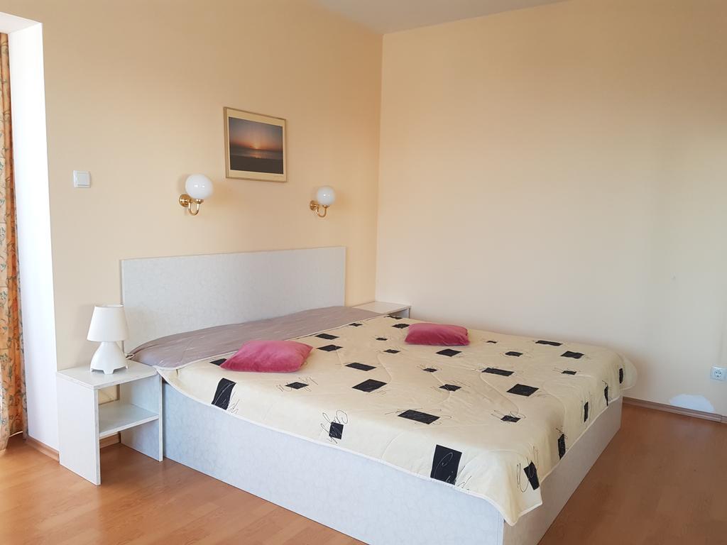 Trakata Villa Apartments Варна Экстерьер фото